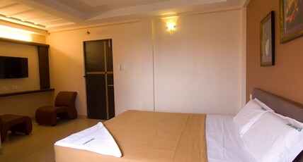 SRM Grands Room Type - Deluxe A/C Room 