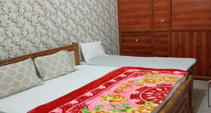 Radha Rani HomeStay Ayodhya Room Type - Bedroom 6