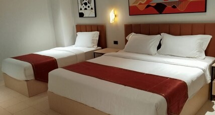 Hotel Soni Mansion Pratunam Room Type - Deluxe  triple