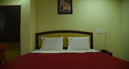 HOTEL SWAGATH GRAND Room Type - Deluxe AC Room