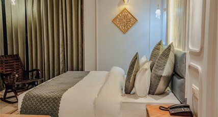 Sunoraa Luxury Hotel And Spa Room Type - Premium Room