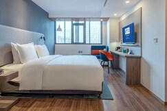 Holiday Inn Express QINGDAO CITY CENTER