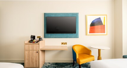 Crowne Plaza Gerrards Cross, an IHG Hotel Room Type - 2 Double Standard Courtyard View