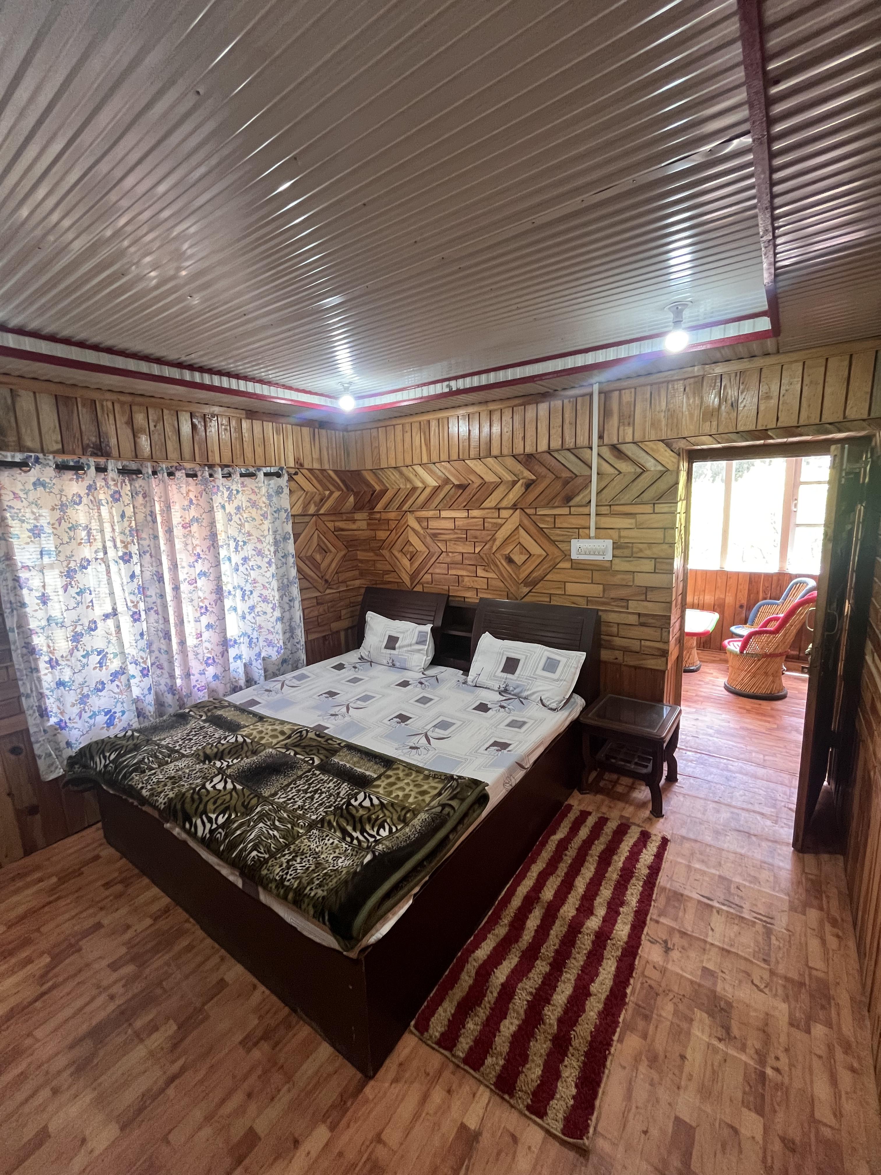 Cedar Valley - Tap to explore photos