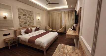Infinia Stays A Luxury Boutique Hotel Room Type - Junior Suite With Balcony