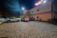 Venus Valley Resort