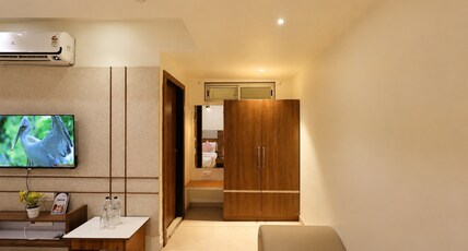 HOTEL THE AVANTA - HANSPURA Room Type - 245 CLUB SUITE