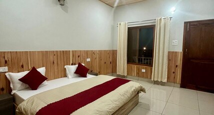 Ekaant Homestay Room Type - STANDARD ROOM 102