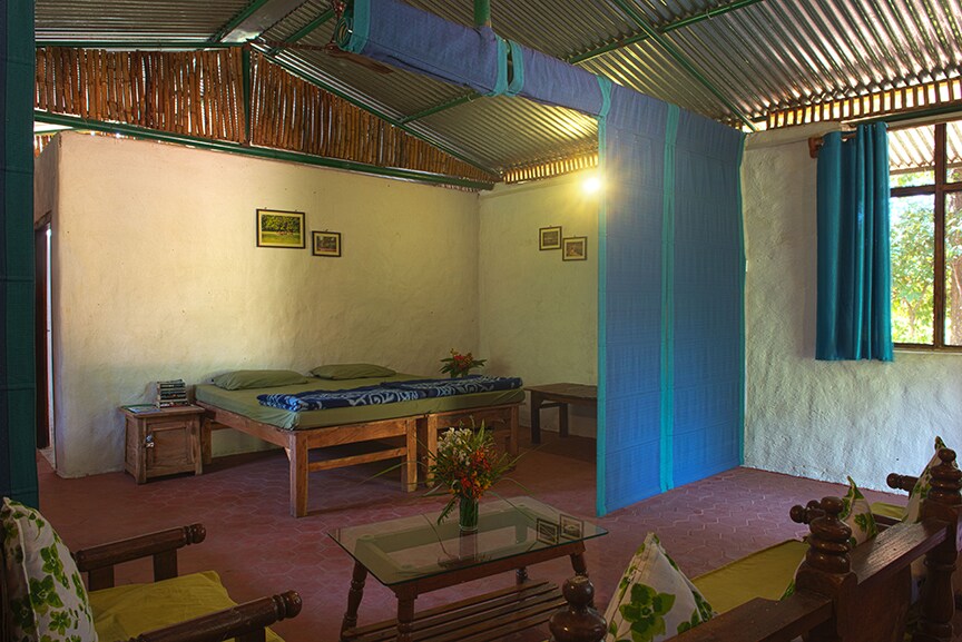 Kamp Kamouflage Kanha | Rooms in a Farmstay - Tap to explore photos