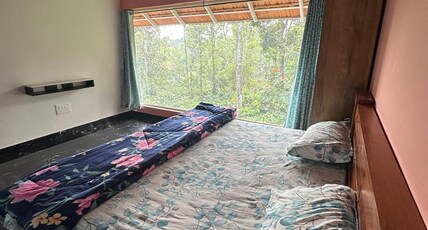 Sun Side Estate Stay Room Type - One Upstair Room