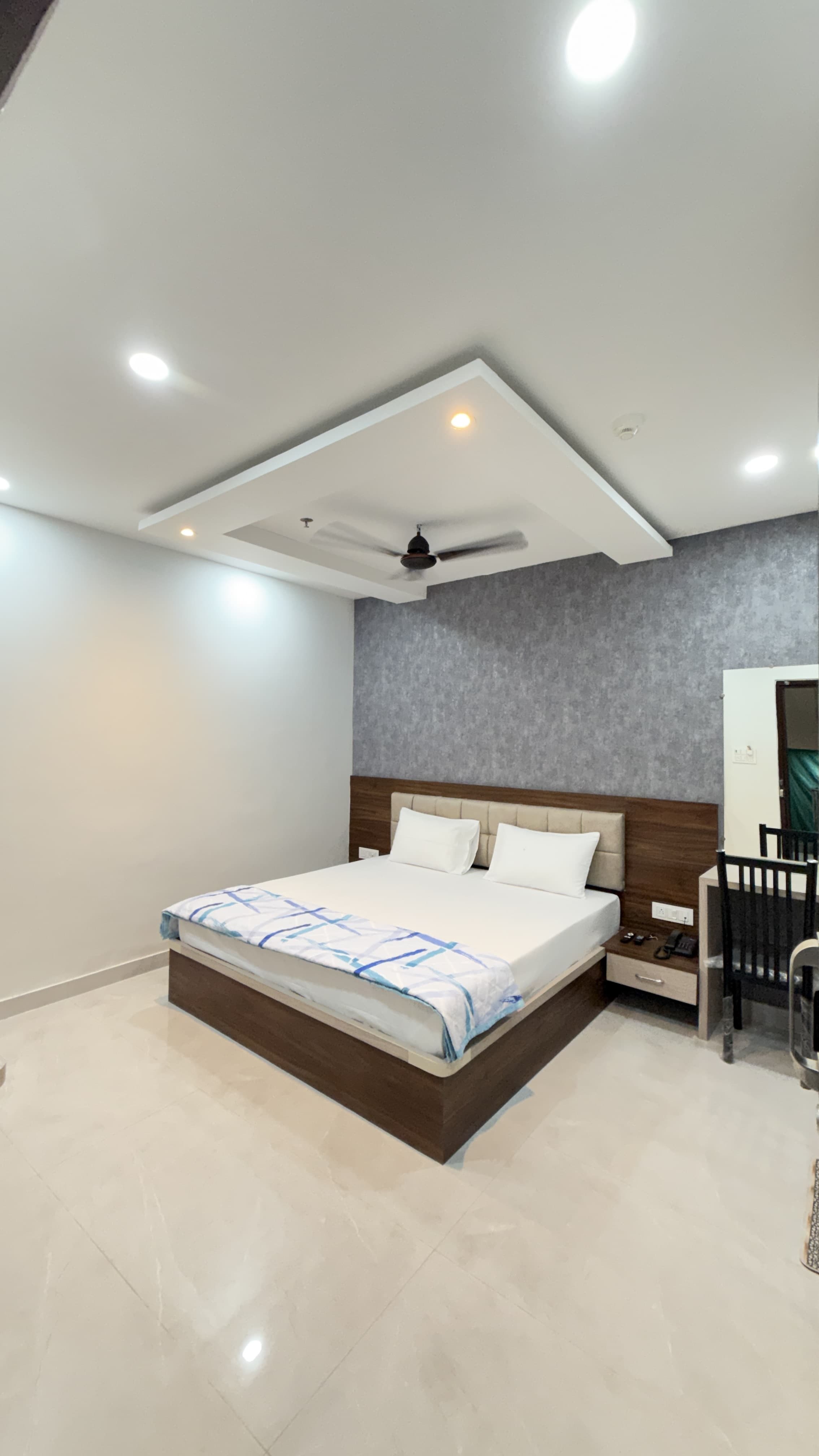 Hotel Vindhya Residency - Tap to explore photos