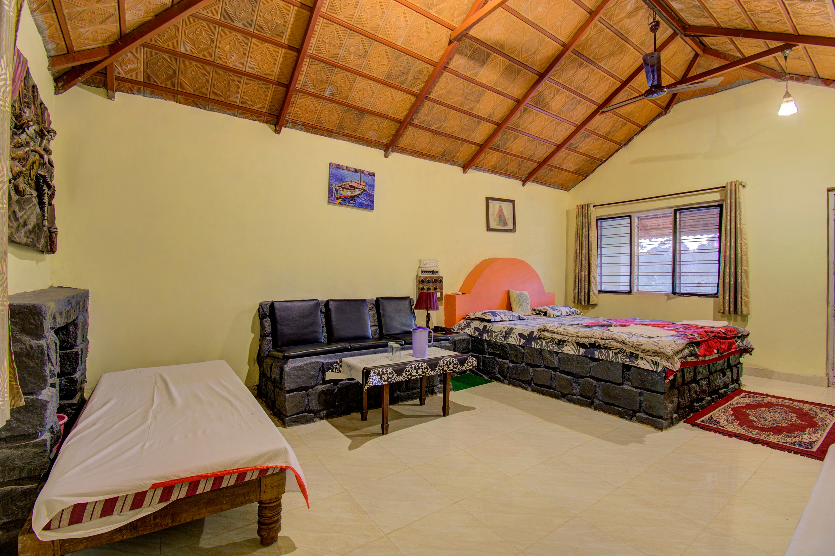 Silver Oaks Resort Cottage | Rooms & Pool - Tap to explore photos