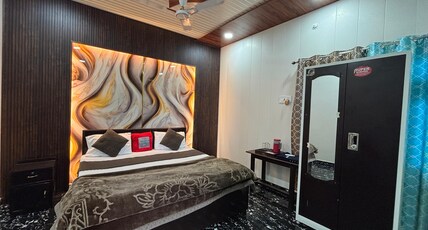 Vasant Vihar Home Stay Inn Room Type - Delux room with external independent washroom
