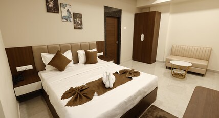 Hotel Raj Residency Room Type - Executive Room