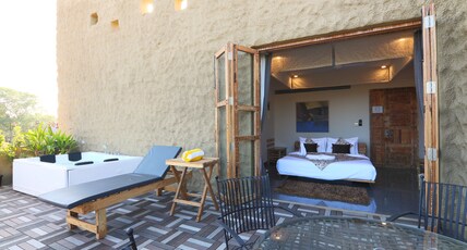 3102bce - A Vedic Resort Room Type - 3102 Suite with Jacuzzi and Deck (Sleeps Four)