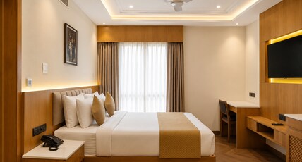 Hotel Palash Regency Room Type - Suite with Jacuzzi
