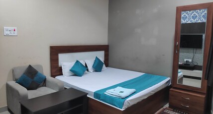Geetanjali Residency Room Type - Deluxe Room AC