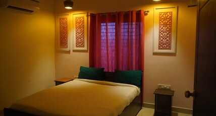 Casa Vacay Residency By WB Inn Room Type - Deluxe Room