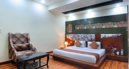 Staybook Hotel Aira @ Paharganj Room Type - Super Deluxe AC Room with Free Wi-Fi