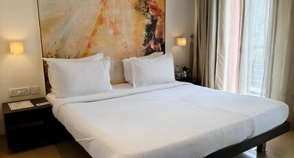 The Waterfront Shaw Room Type - 1 BHK - Mountain Facing Room The Waterfront Shaw Room Type - 1 BHK - Mountain Facing Room