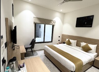 7 Rays hotel Room Type - Standard Room