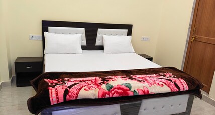 Hotel Vatsalya Kunj Room Type - King Bed Room Non AC