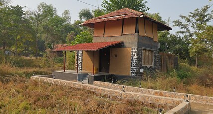 Spree Maati Jungle Resort Room Type - Cottage with Private Pool and Machan