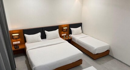 Hotel Madhukta Inn Room Type - Superior Triple Bed Room