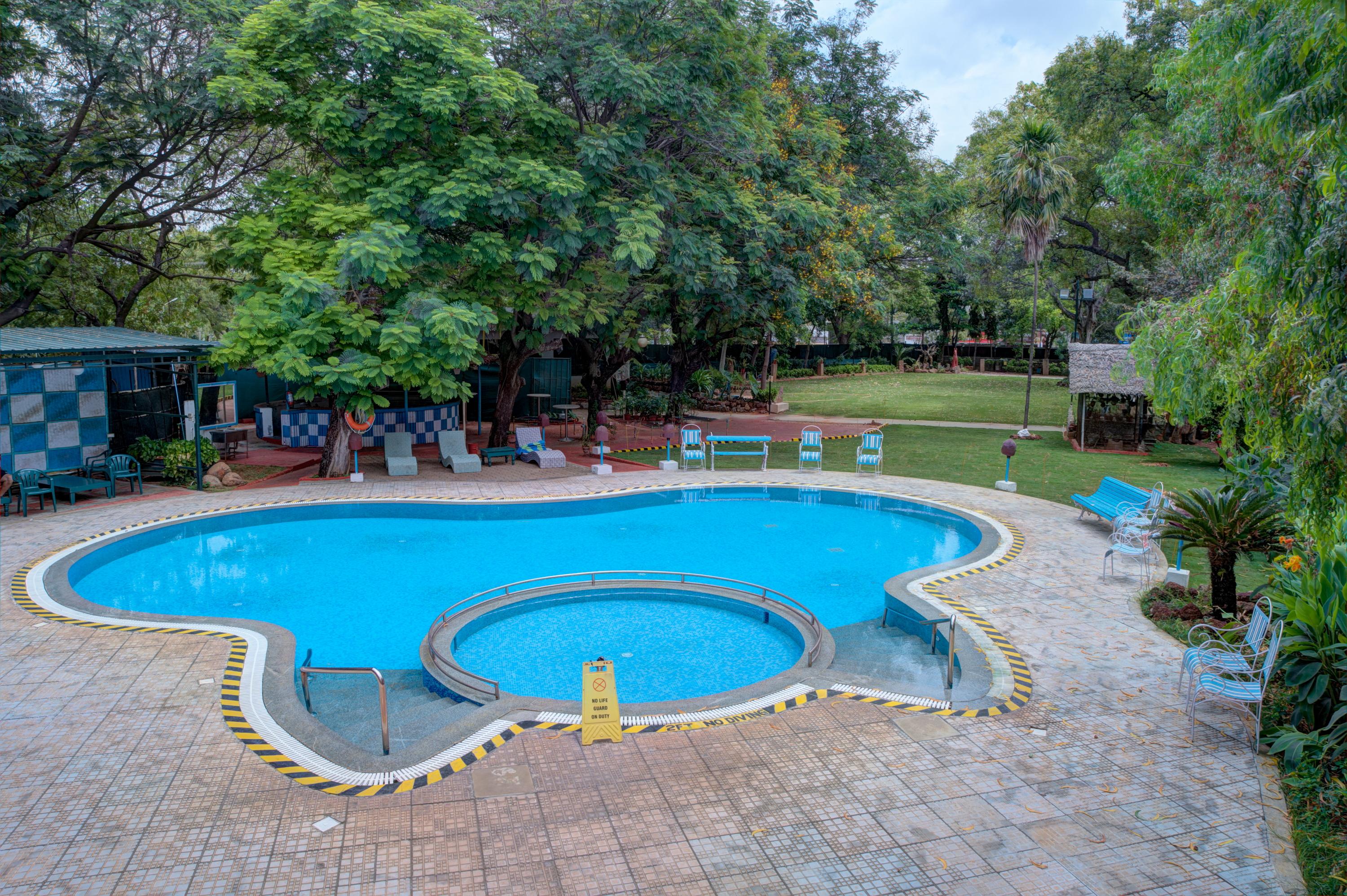 Hotel Tamil Nadu - Pandiyan - Tap to explore photos
