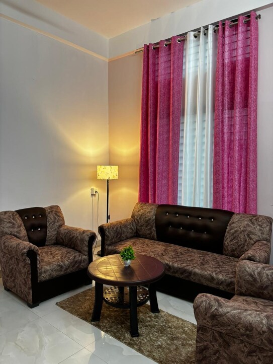 The Happy Homestay - Tap to explore photos