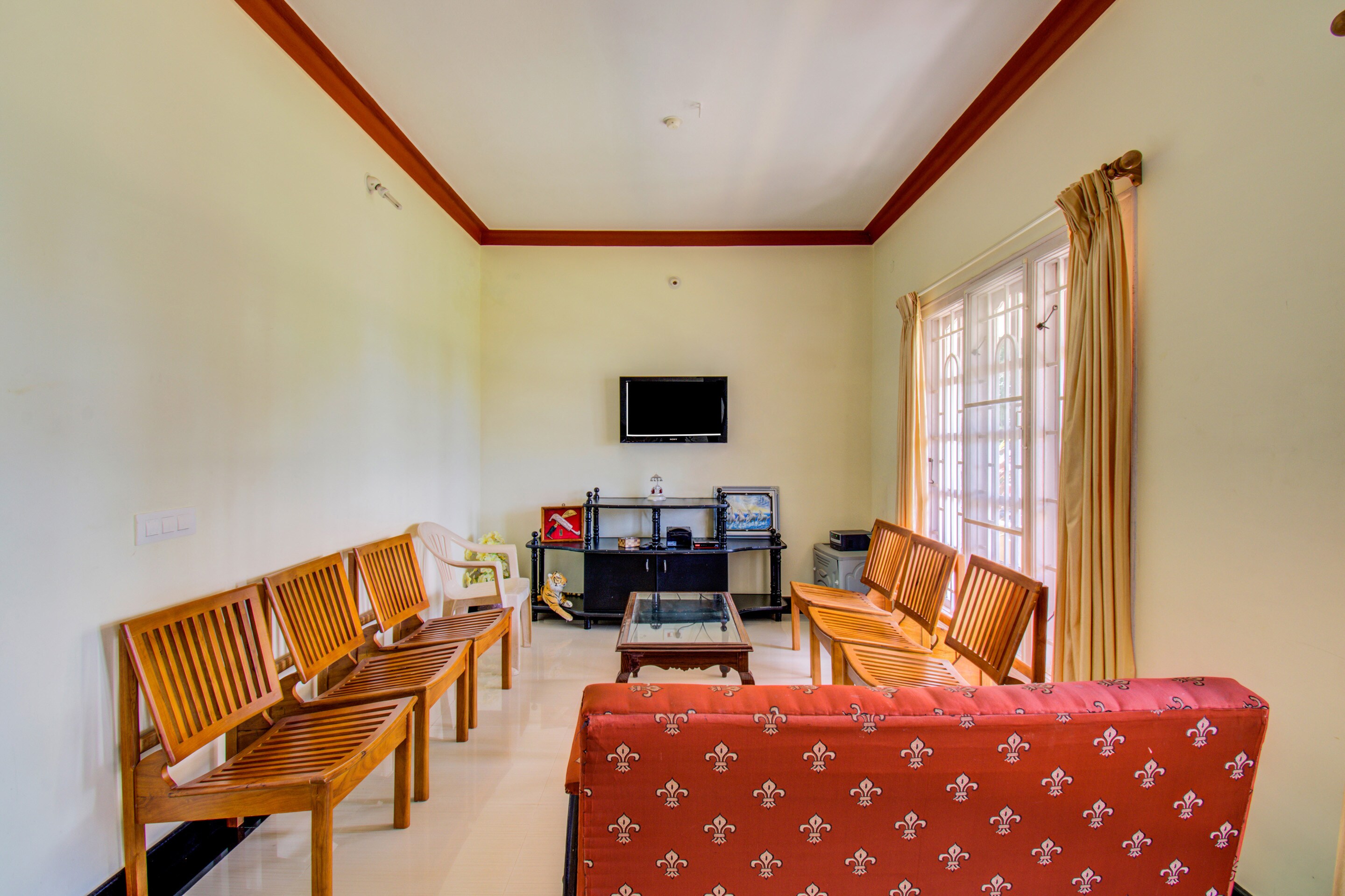 Laxmi's 2 BHK Homestay - Tap to explore photos