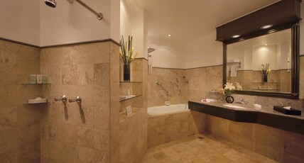 Millennium Hotel Sirih Jakarta Room Type - Junior suite