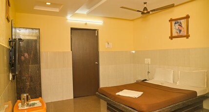 Hotel Swapnali Palace Room Type - Non AC Deluxe