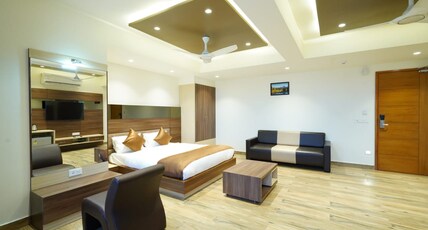 Hotel 4 Point Room Type - Supert Deluxe Room