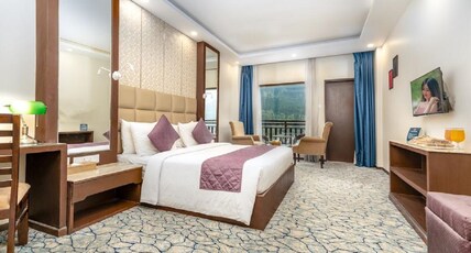 The Chinar Resort and Spa Room Type - Luxury Suite With Balcony