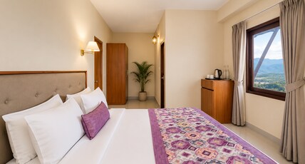 Mount Himalayan Hotel & Spa (Near Sikkim Manipal University) Room Type - Suite with Sofa Cum Bed and Heaters