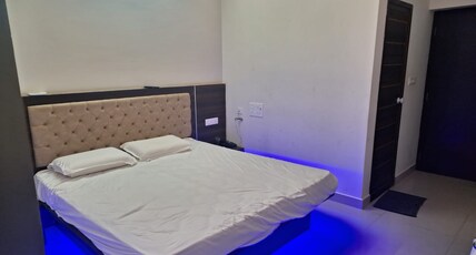 Hotel krishnananda Room Type - Deluxe Room