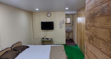 DaryaSarang EcoMotels Room Type - Deluxe Room