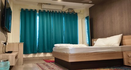 Panthanivas Room Type - Luxury Suite room