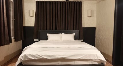 Samarpan Stays Room Type - Garden Room