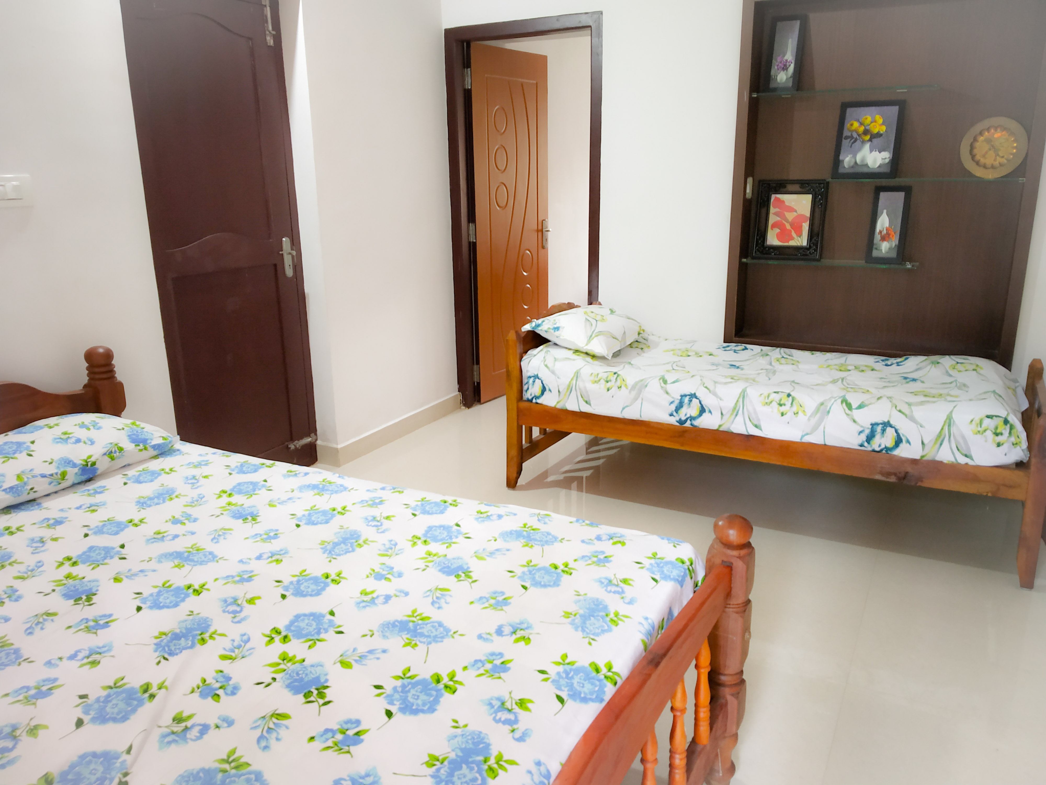 Sanjus Homestay - Tap to explore photos