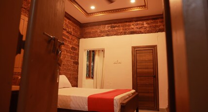 Best Heritage Home Room Type - Executive Room(AC)