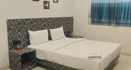Hotel Jay Palace Inn Room Type - Deluxe AC Room