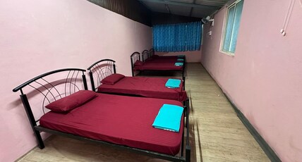 Vishraanti Beach Stay | Rooms & Restaurant Room Type - 5 Bed Dormitory Non-AC
