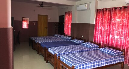 Sinai Tourist Home Room Type - 5 Bed AC Room