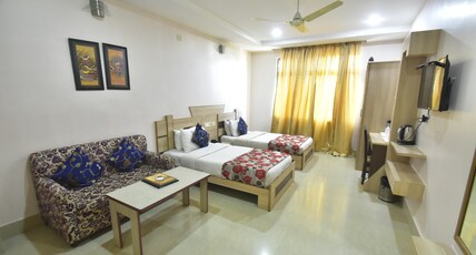 Hotel Royal Highness Room Type - Royal Executive.