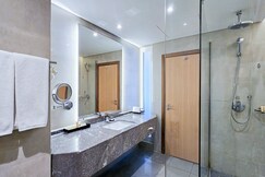 Wyndham Garden Ajman Corniche