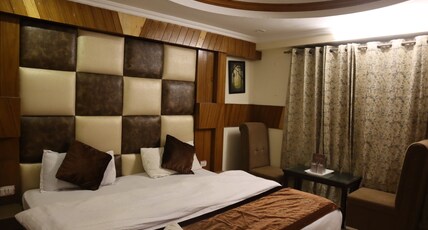 Hotel Krishiv Residency Room Type - Classic Room -