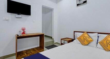 Aqua Palace Inn Iritty Room Type - Standard Room Non AC