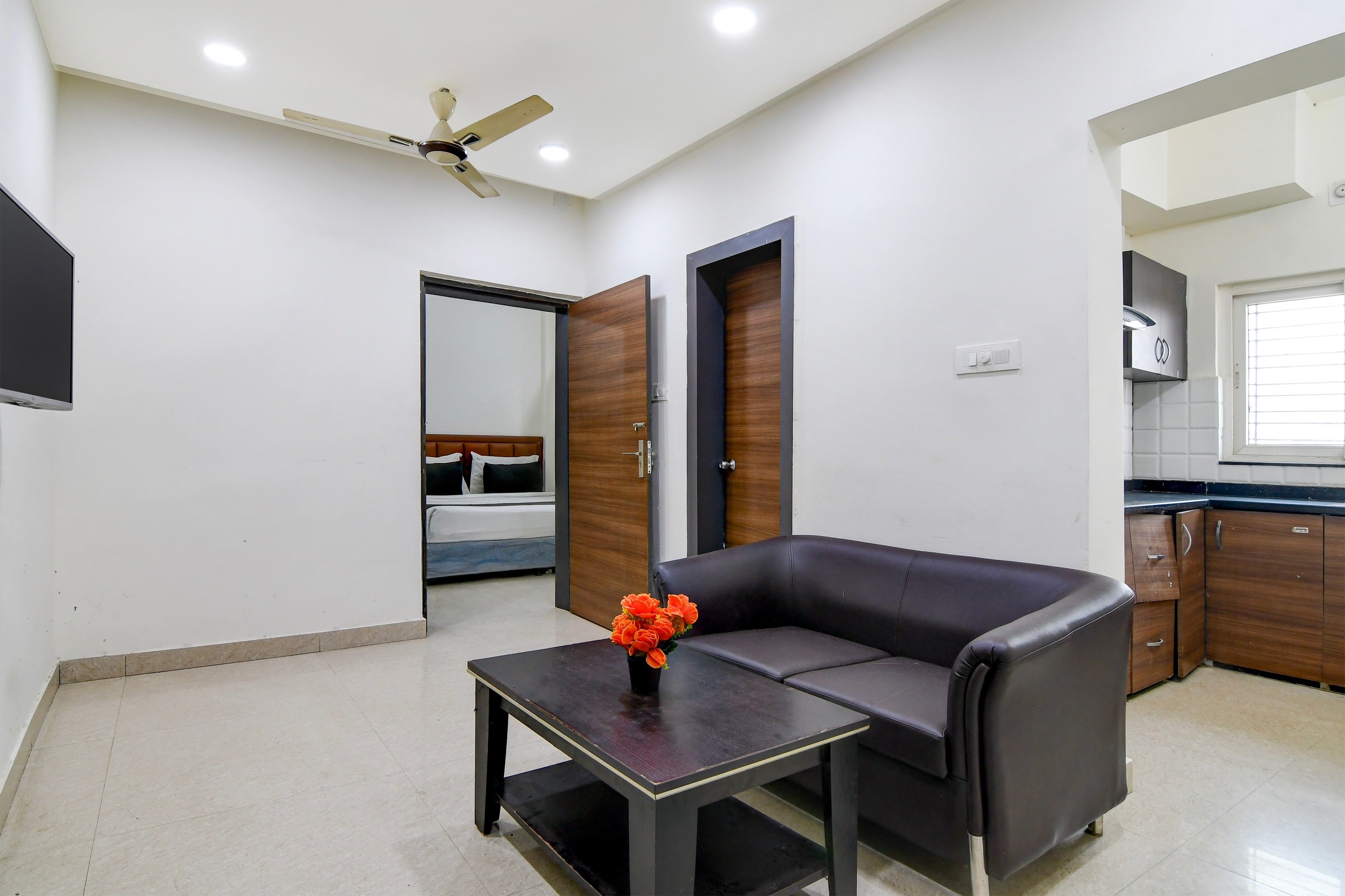 Collection O Infocity Square Bhubaneswar Formerly Prime Residency - Tap to explore photos